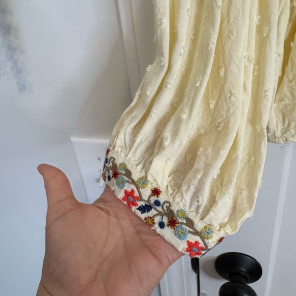 Solitaire Boho Long Sleeve Embroidered Baby Doll Top - Picture 4 of 5